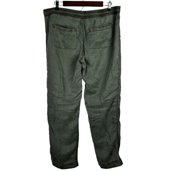 Calvin Klein Jeans • Green Lyocell Sailboat Pants - Picture 2 of 9